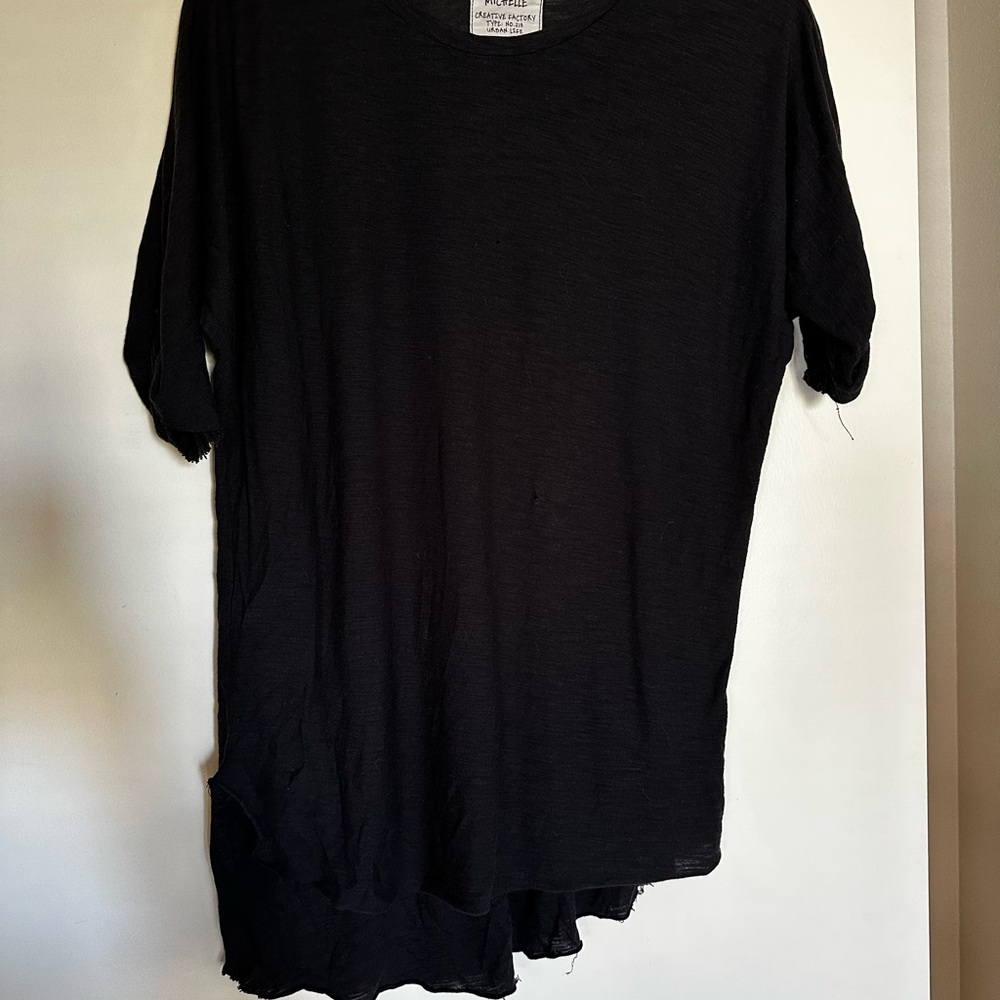 Michele High-low Black Short Sleeve Tee